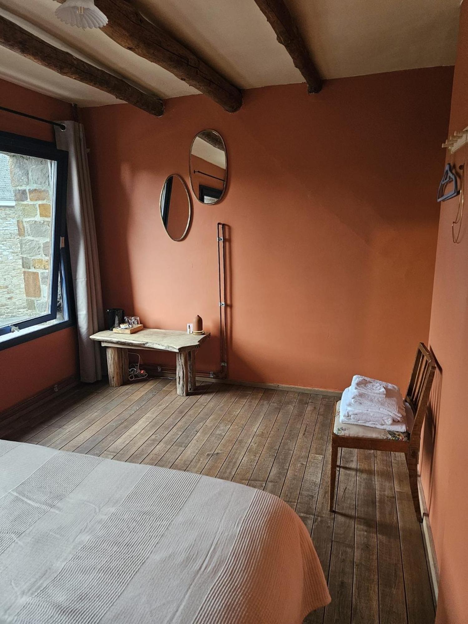 Buteo Chambres D'Hotes & Espresso Lesterny Exterior foto